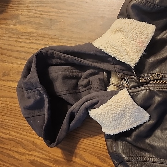 First Wave faux leather bomber jacket coat Size 6/7 - Picture 4 of 13